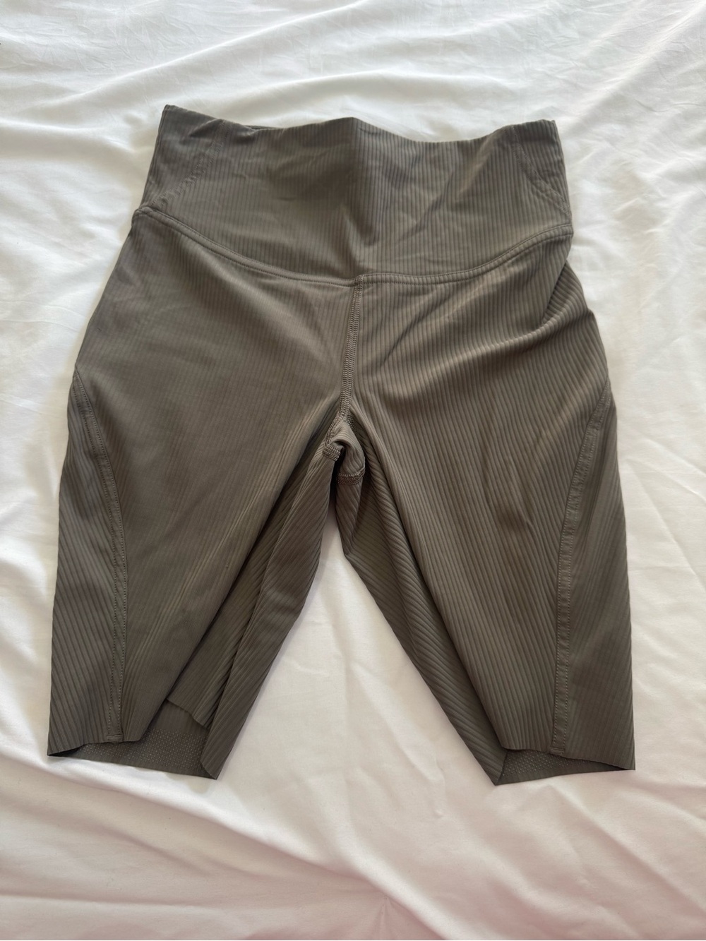lululemon Base Pace high Rised 8” - Olive Green